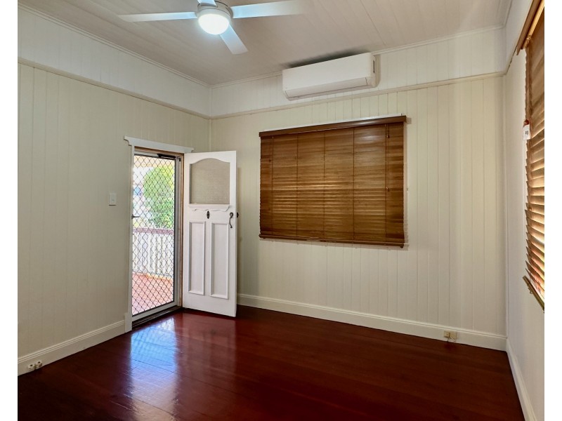 7 O’Quinn Street, Harristown QLD 4350