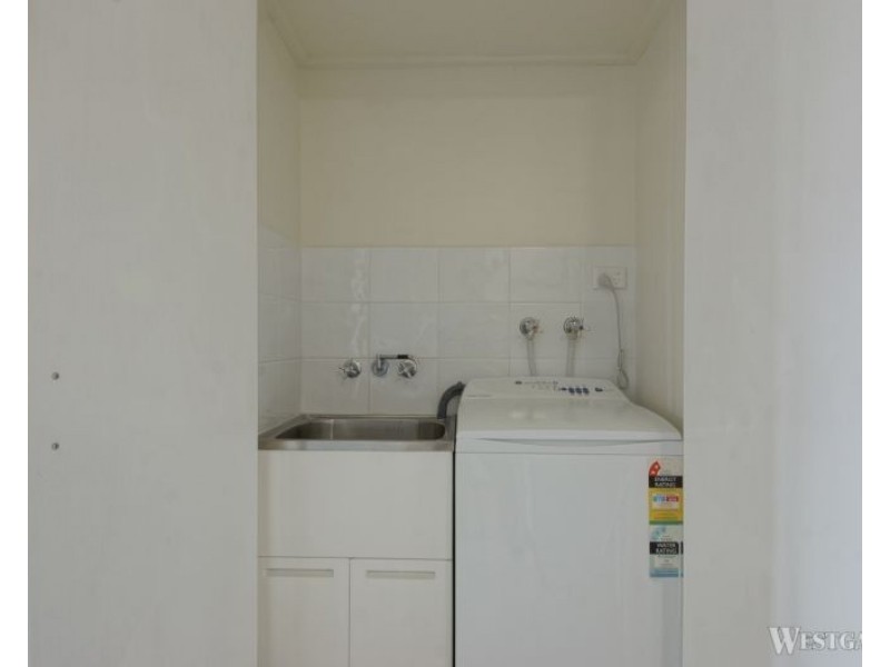 3/1-3 Uniplaza Court, Kearneys Spring QLD 4350