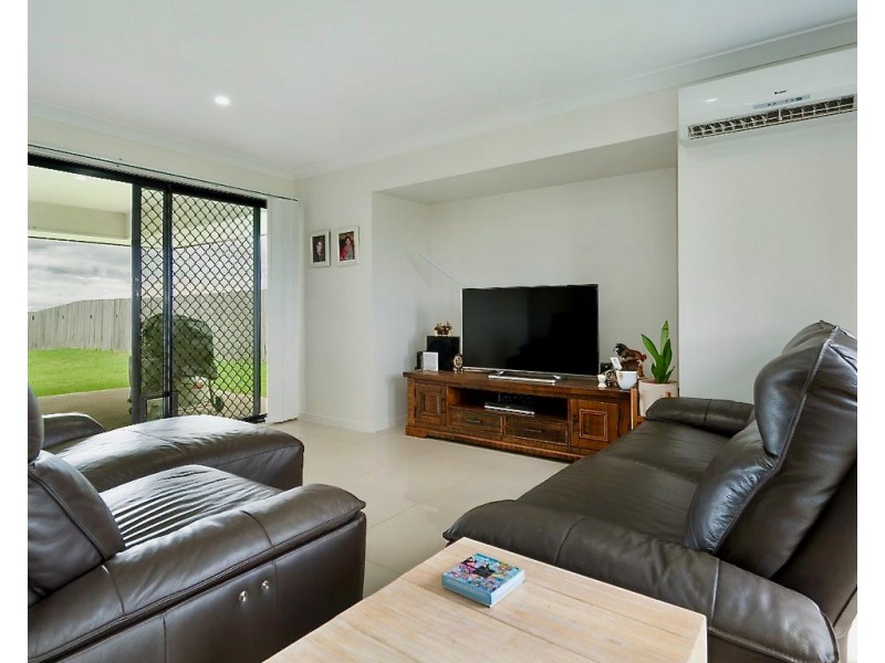 28 Tarcoola Street, Wyreema QLD 4352