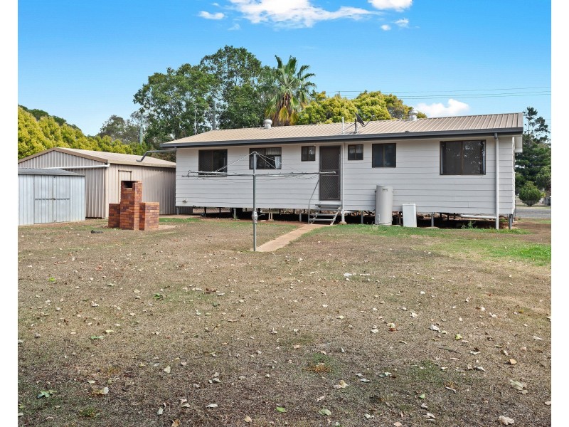 23 West Street, Oakey QLD 4401