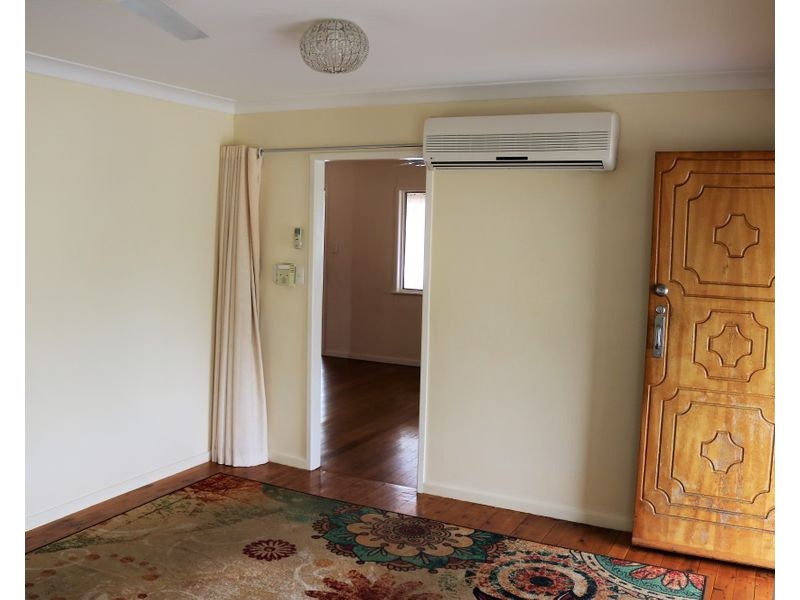 2 Cribb Street, Oakey QLD 4401