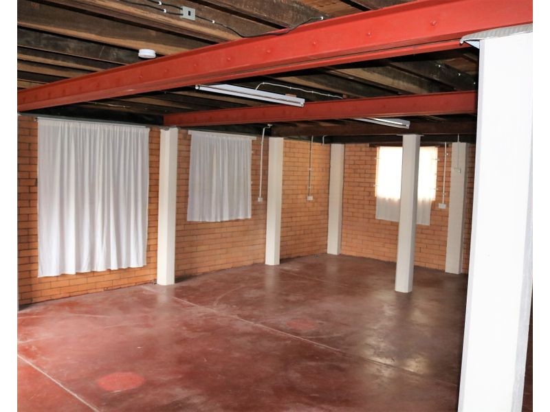 2 Cribb Street, Oakey QLD 4401