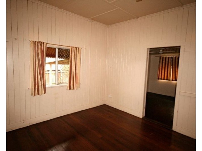 1/165 Perth Street, South Toowoomba QLD 4350