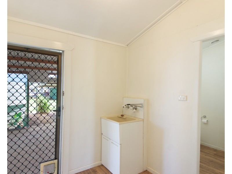 35 Donely Street, Oakey QLD 4401