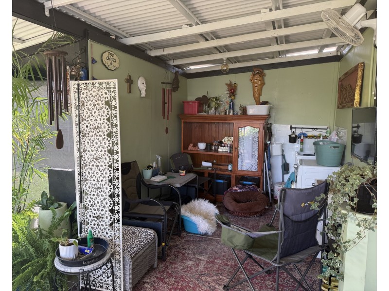 15 Donely Street, Oakey QLD 4401