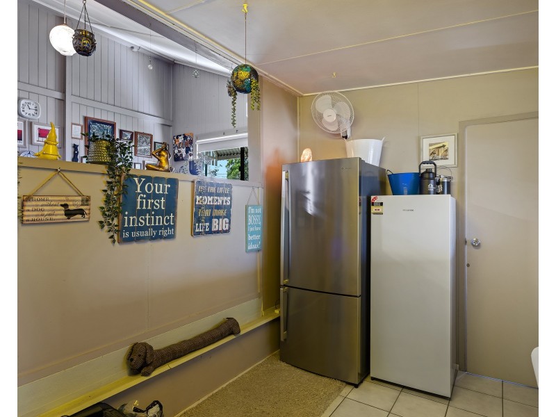 15 Donely Street, Oakey QLD 4401