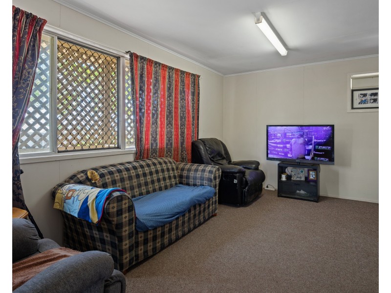 37 Proposch Street, Oakey QLD 4401