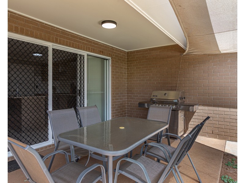 36 Milligan Street, Oakey QLD 4401