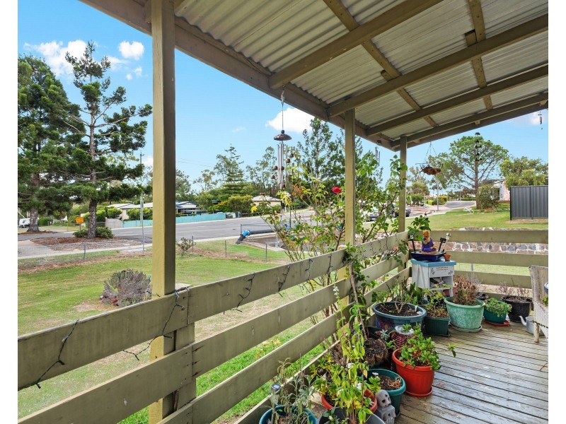 54 Campbell Street, Oakey QLD 4401