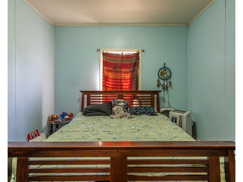 54 Campbell Street, Oakey QLD 4401