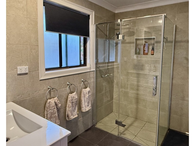 44-46 Freemont Drive, Tamborine Mountain QLD 4272