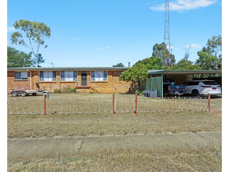 45 Lorrimer Street, Oakey QLD 4401
