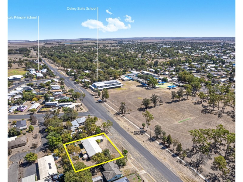 45 Lorrimer Street, Oakey QLD 4401