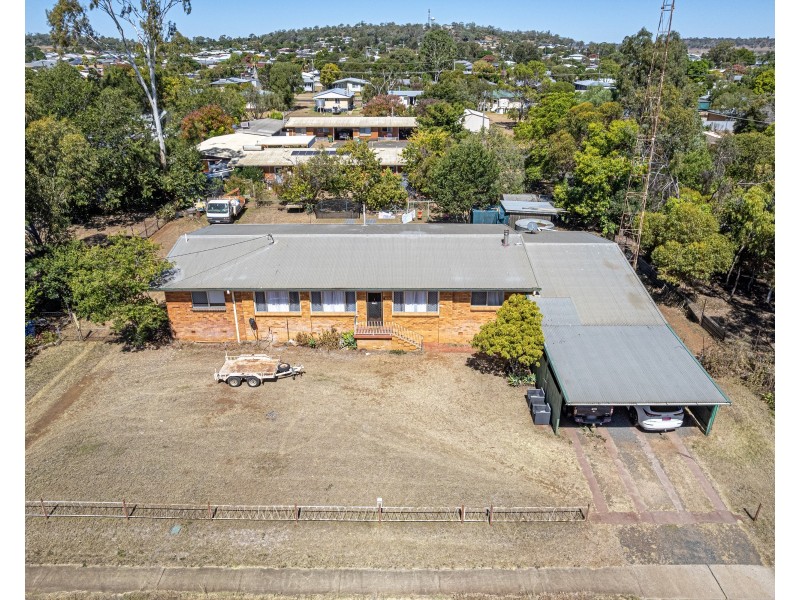 45 Lorrimer Street, Oakey QLD 4401