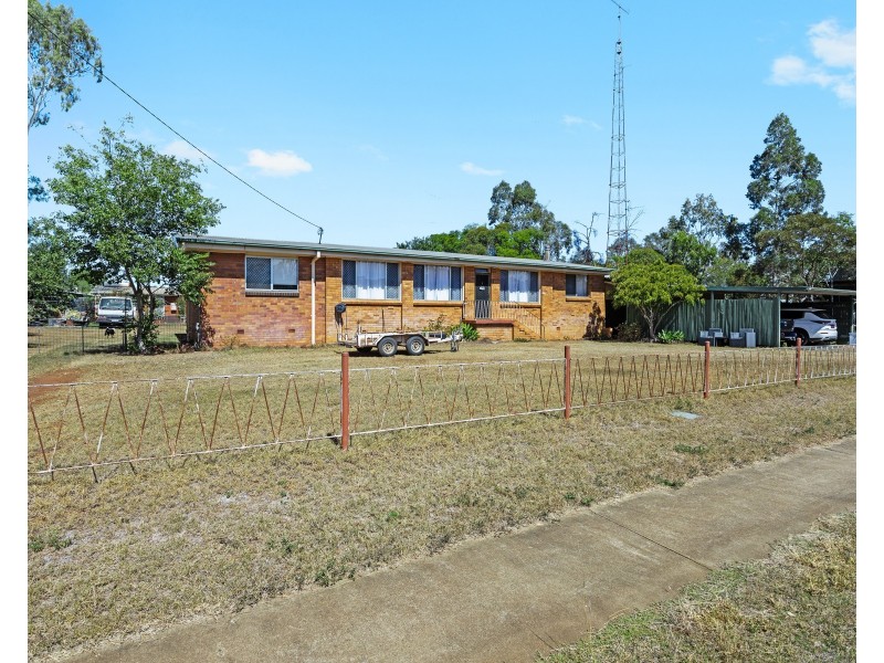 45 Lorrimer Street, Oakey QLD 4401