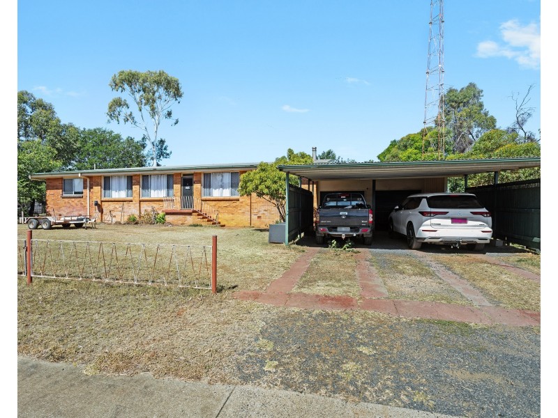 45 Lorrimer Street, Oakey QLD 4401
