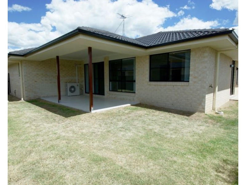 22 Murray Street, Oakey QLD 4401