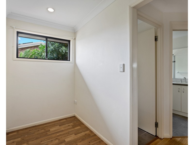 29 Werth Street, Oakey QLD 4401