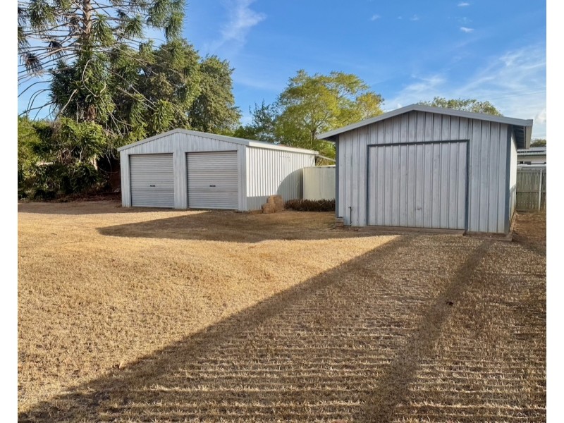 50 Proposch Street, Oakey QLD 4401