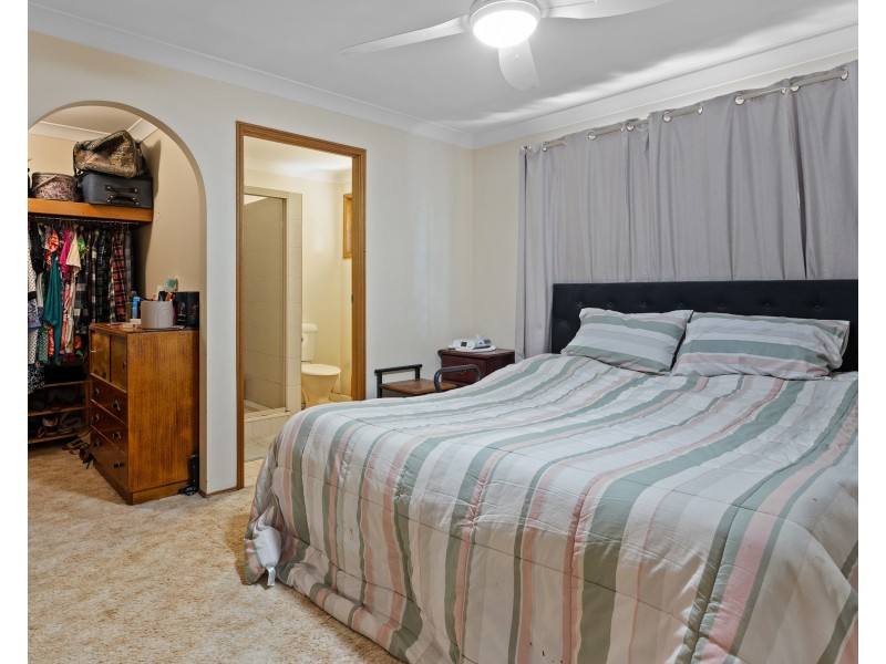 33 Werth Street, Oakey QLD 4401