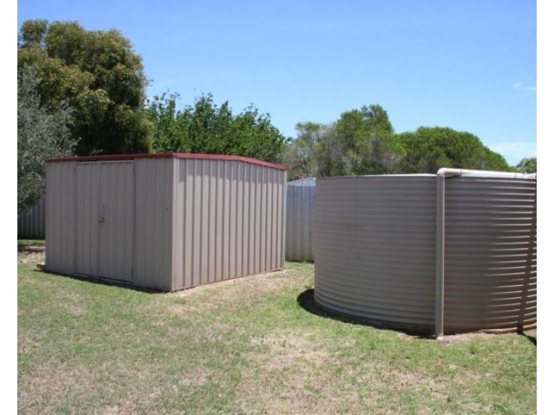 9 Hass Street, Oakey QLD 4401