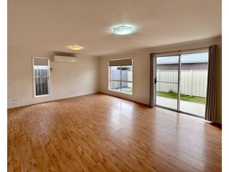 3/4 Clive Street, Oakey QLD 4401
