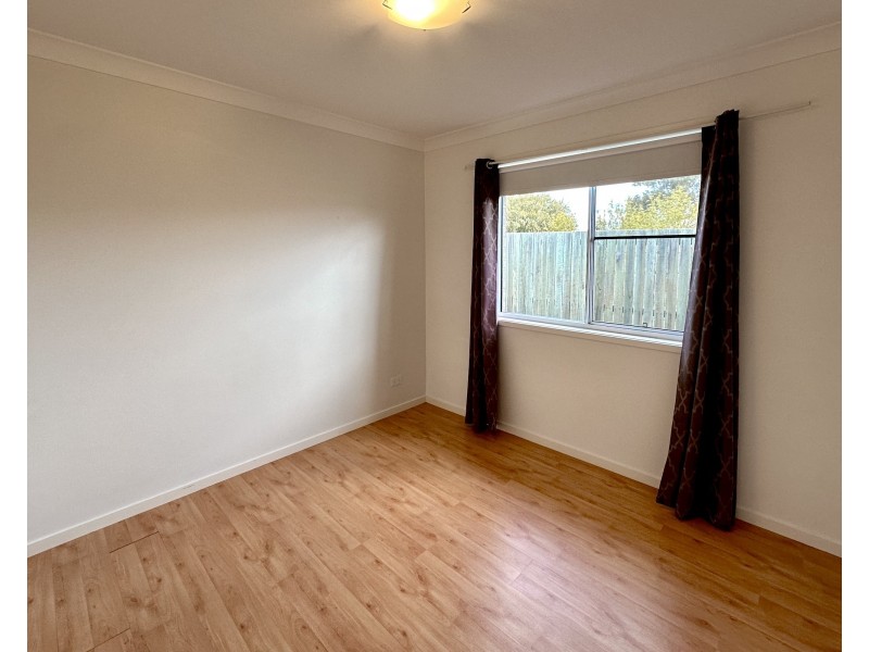 3/4 Clive Street, Oakey QLD 4401
