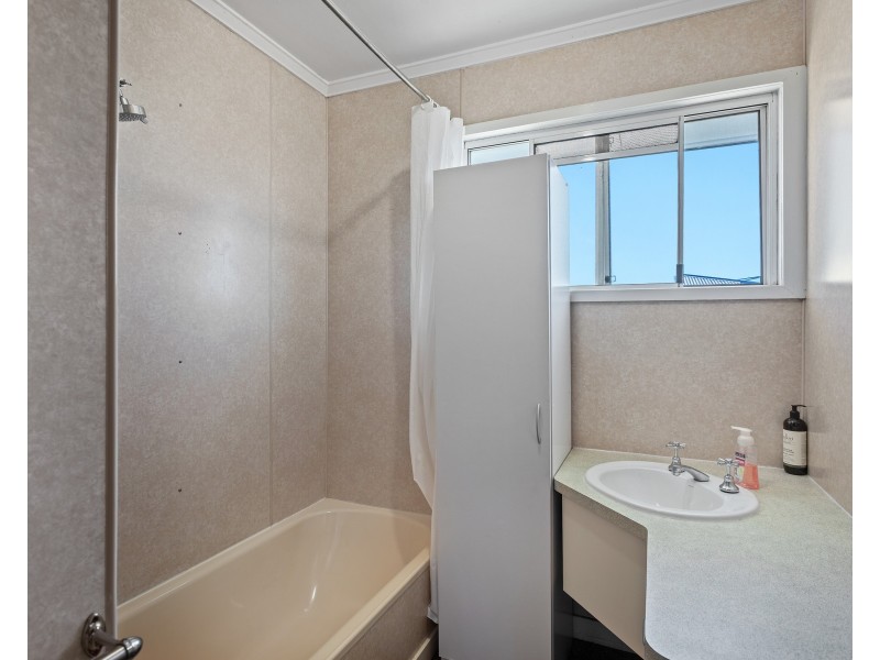 17 James Street, Oakey QLD 4401