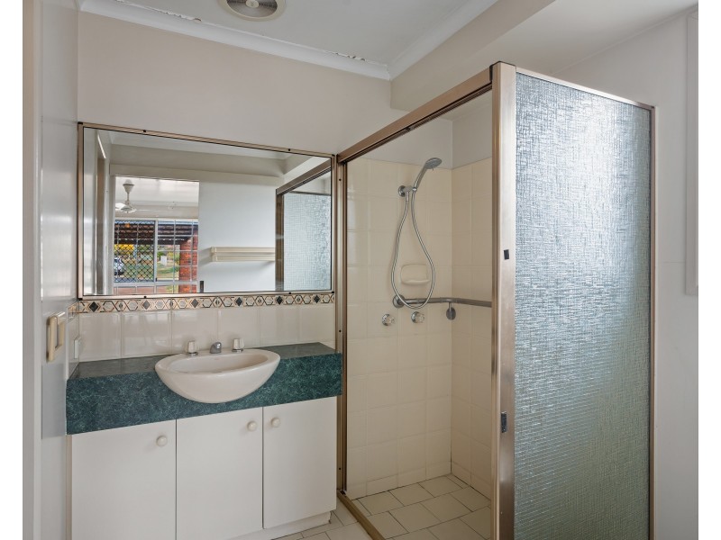 16 Hass Street, Oakey QLD 4401