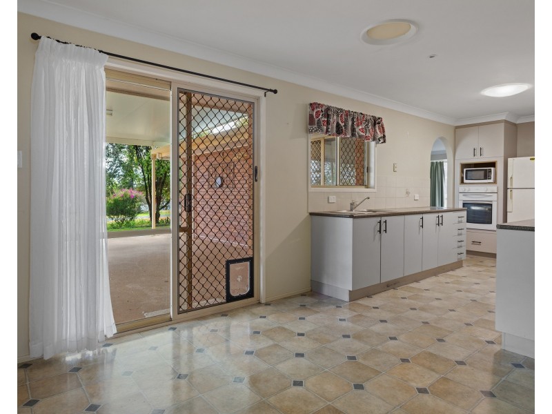 8 Biddeston Linthorpe Road, Linthorpe QLD 4356