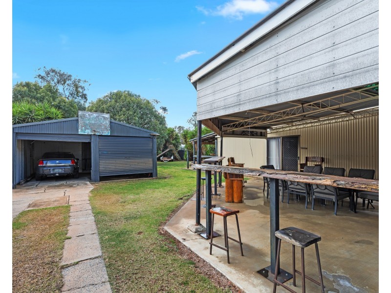 106 Kent Street, Oakey QLD 4401