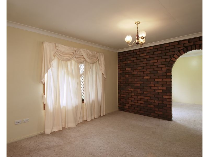 119 Hamlyn Road, Oakey QLD 4401