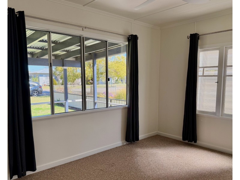 30 Main Street, Mount Tyson QLD 4356