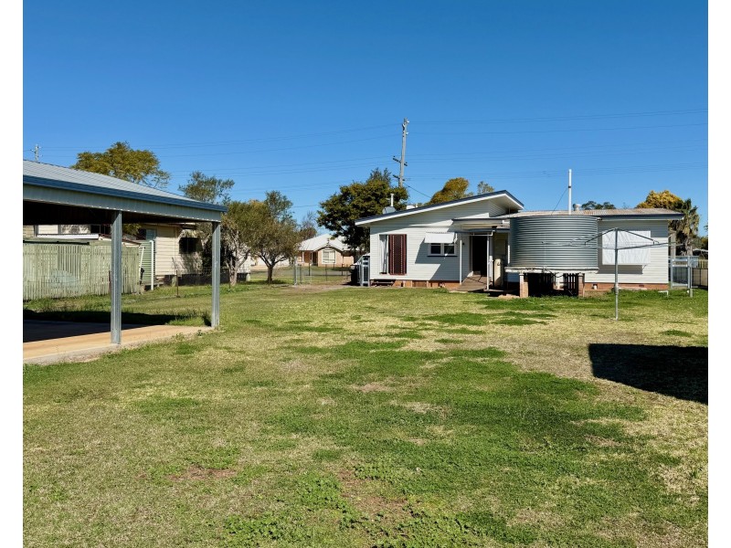 30 Main Street, Mount Tyson QLD 4356