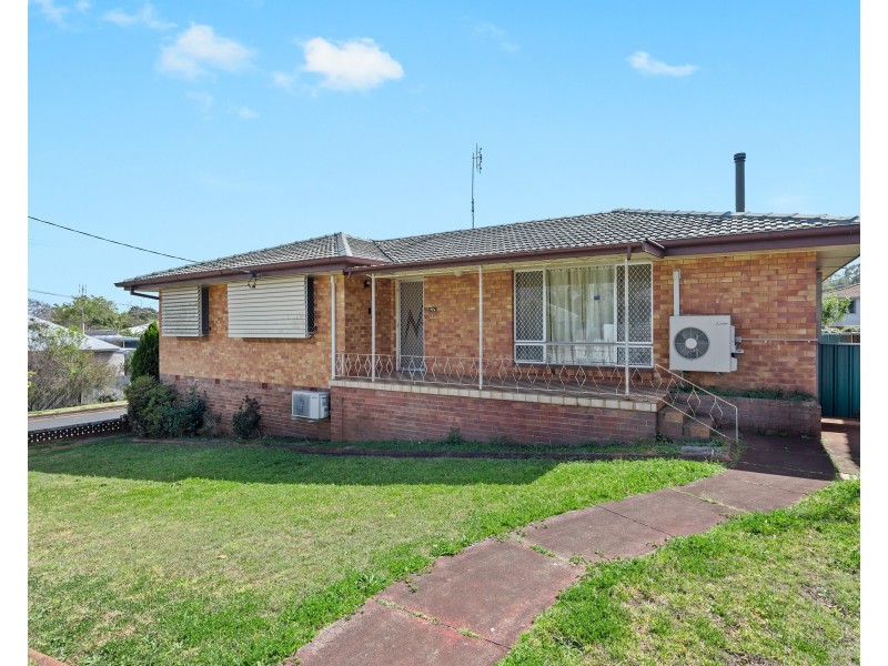 77A North Street, Harlaxton QLD 4350