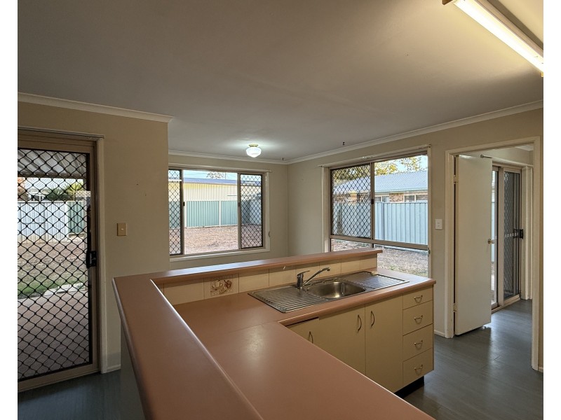 30 Weise Street, Oakey QLD 4401