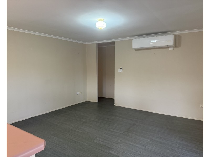 30 Weise Street, Oakey QLD 4401