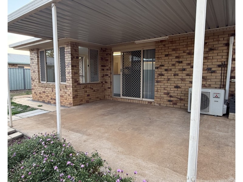 30 Weise Street, Oakey QLD 4401