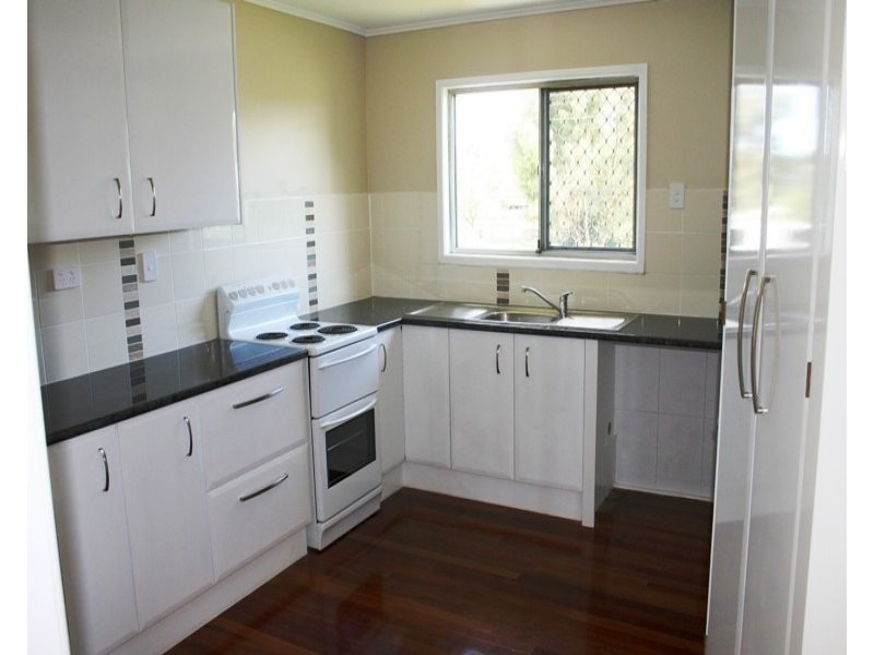 28B Cunningham Street, Oakey QLD 4401