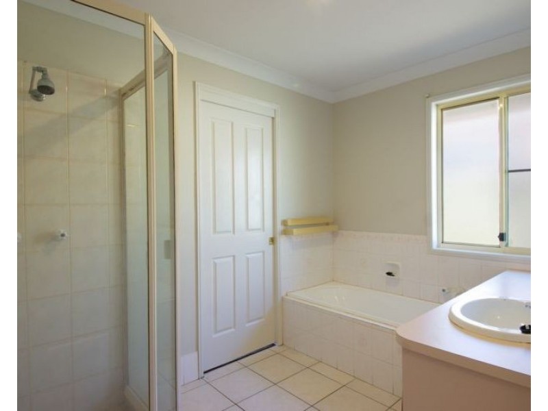 21 Gouldson Drive, Kearneys Spring QLD 4350