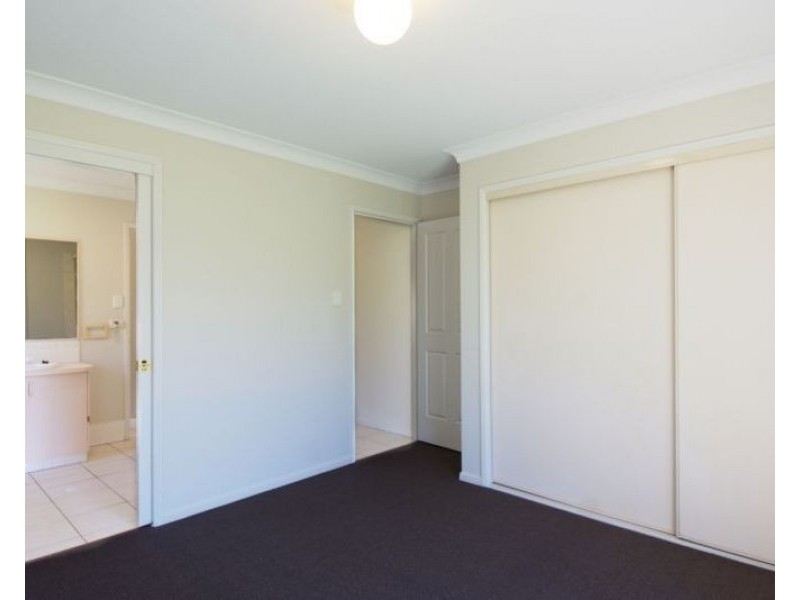 21 Gouldson Drive, Kearneys Spring QLD 4350