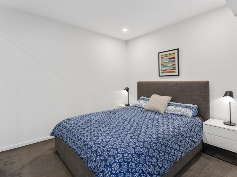 812/50-54 Hudson Road, Albion QLD 4010