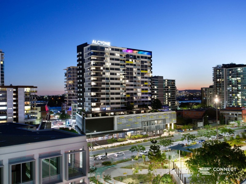 526/33 Remora Road, Hamilton QLD 4007