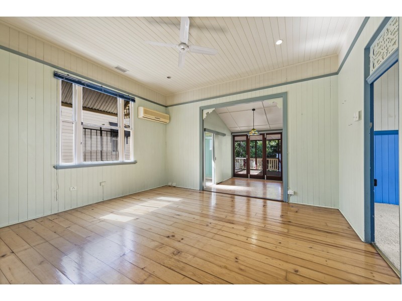 35 Jackson Street, Clayfield QLD 4011