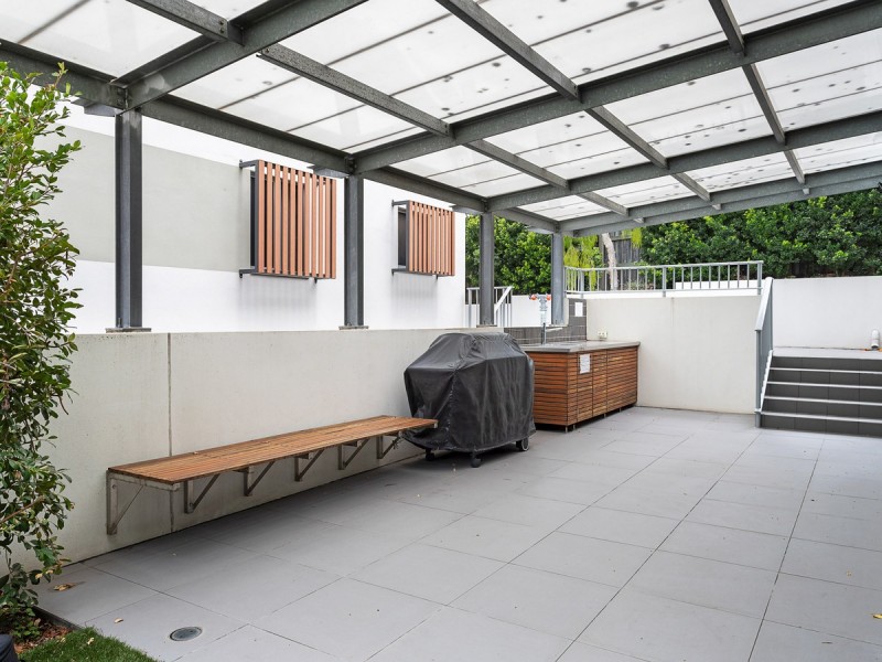 27/62 Waldhiem Street, Annerley QLD 4103