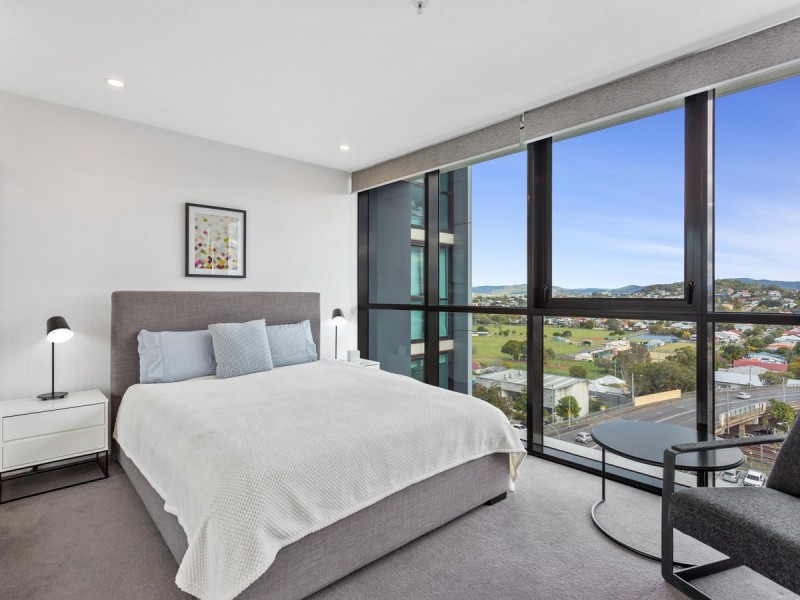 812/50-54 Hudson Road, Albion QLD 4010