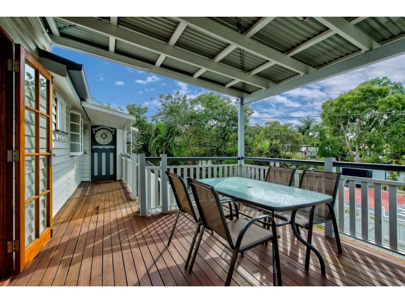 31 Bristol Road, Kedron QLD 4031