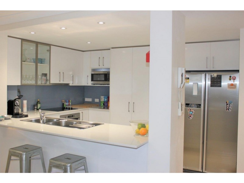 2/78 Curwen Terrace, Chermside QLD 4032