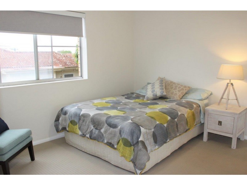 2/78 Curwen Terrace, Chermside QLD 4032