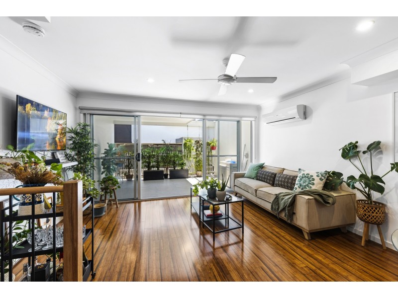 2/17 Pickwick Street, Cannon Hill QLD 4170